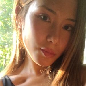 Meet your Posher, Karima